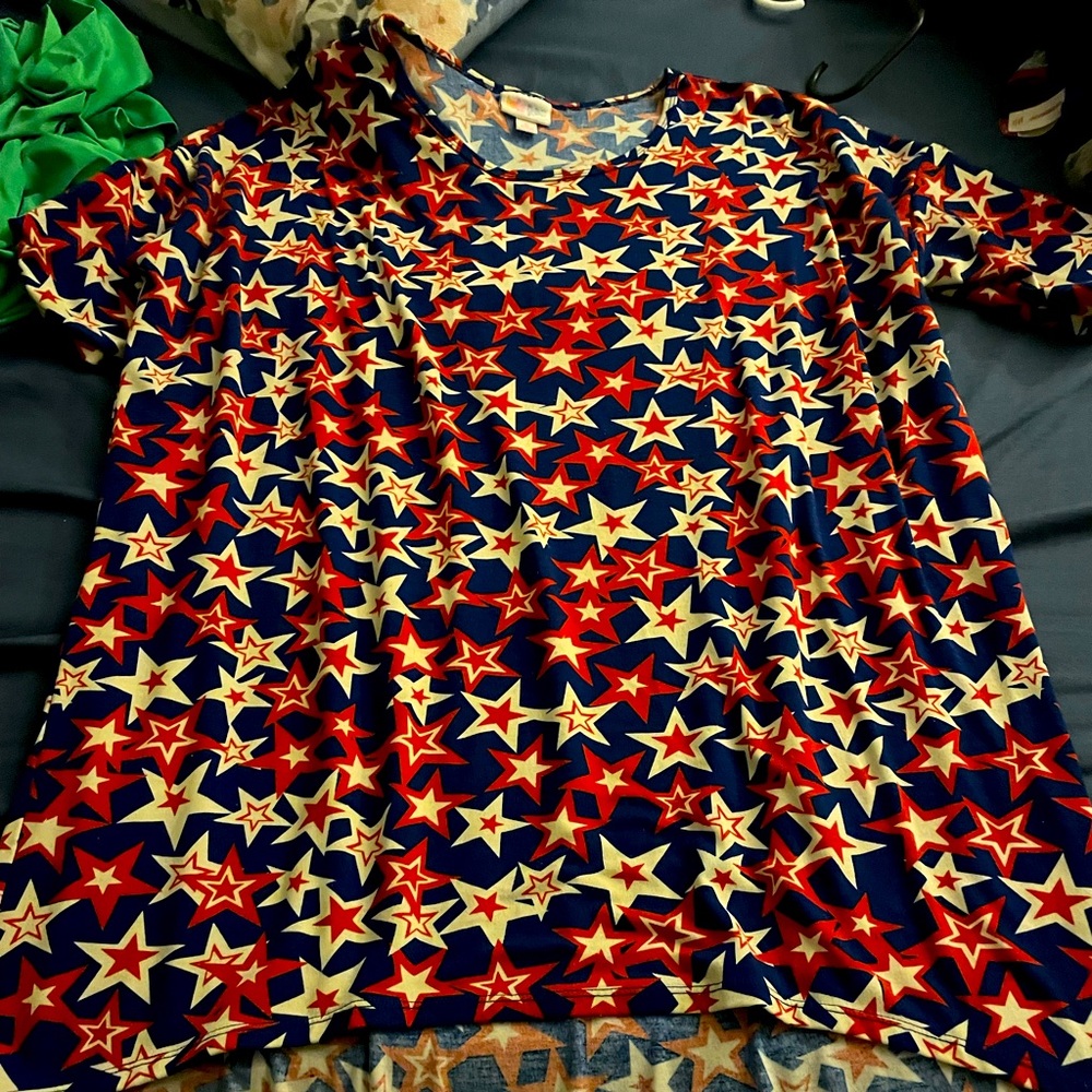 Lularoe stars Irma